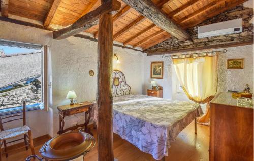 Lumarzo Casa | 3 Bedroom Cozy Home In Lumarzo
