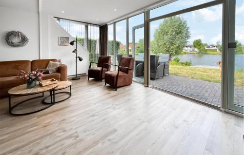 Vlagtwedde Casa | 3 Bedroom Cozy Home In Vlagtwedde