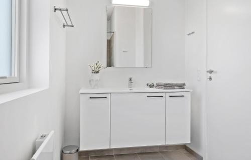 Venemose Casa | 3 Bedroom Cozy Home In Slagelse