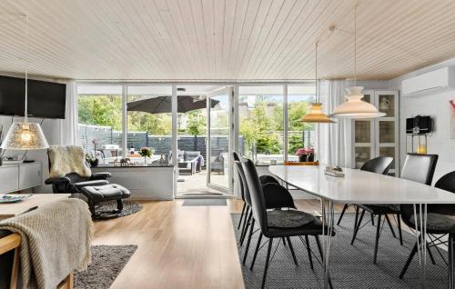 Sønder Nissum Casa | 3 Bedroom Cozy Home In Ulfborg