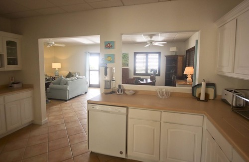 Runaway Bay Casa | 3 Bedroom Detached Villa with Fabulous Sea View and Private Pool