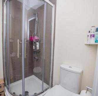 Thorpe Satchville Apartamento | 3 Bedroom Ensuite Apartment Deacon house Leicester Min 2 weeks