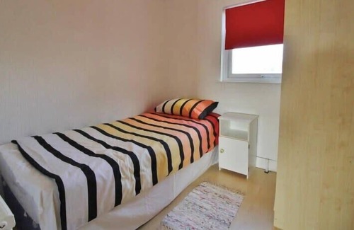 Haroldʼs Cross Casa | 2 Bedroom Family Home in Residential Dublin Suburb