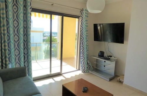 Guia Apartamento | 3 Bedroom free WiFi