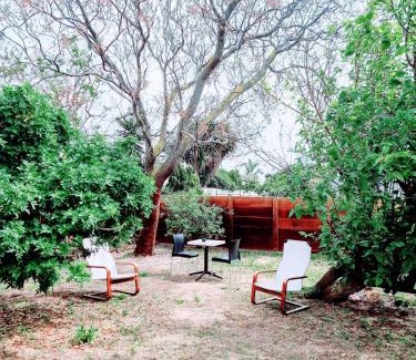 Bloubergstrand Casa | 3 bedroom garden house in Tableview