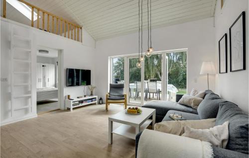 Lundby Casa | 3 Bedroom Gorgeous Home In Lundby