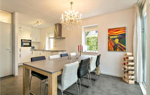 Vlagtwedde Casa | 3 Bedroom Gorgeous Home In Vlagtwedde