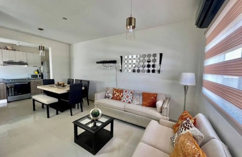 La Paz Casa | 3 Bedroom Home with Pool