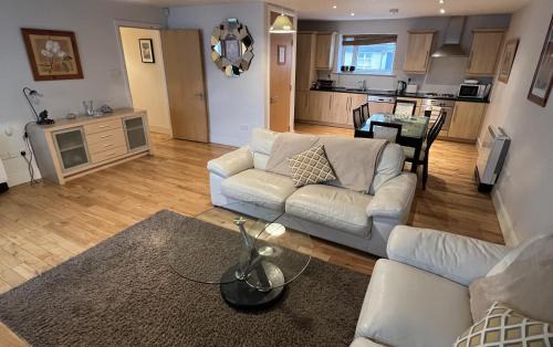Kinsale Casa | 3 bedroom harbour view apartment in Kinsale