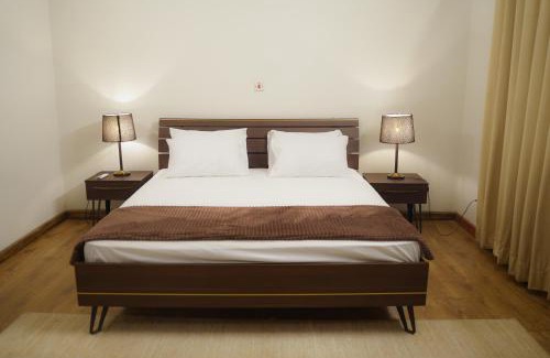 Lahore Villa | 3 Bedroom home in DHA
