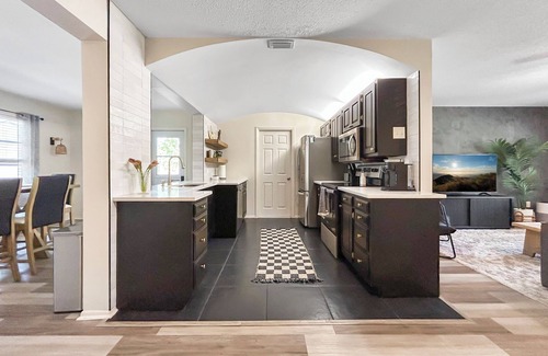 Sarasota Casa | 3-bedroom home in Sarasota with fitness room