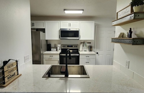 Richland Casa | 3-bedroom home in the quiet and peaceful Waynesville area.