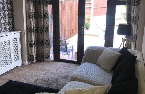 Erdington Casa | 3 bedroom home with stunning views and hot tub