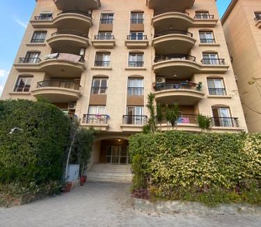 New Cairo Apartamento | 3 Bedroom Hotel Style Apartment