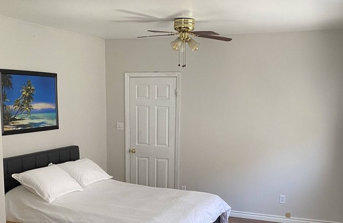 Point Edward Casa | 3 Bedroom House. 5 Minute Walk From Saint Clair River/lake Huron
