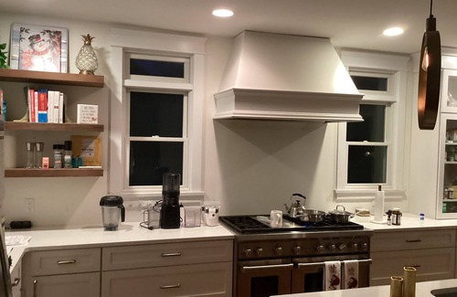 Montgomery Casa | 3 bedroom house. AC in Village of Montgomery. Safe location. Gourmet kitchen.