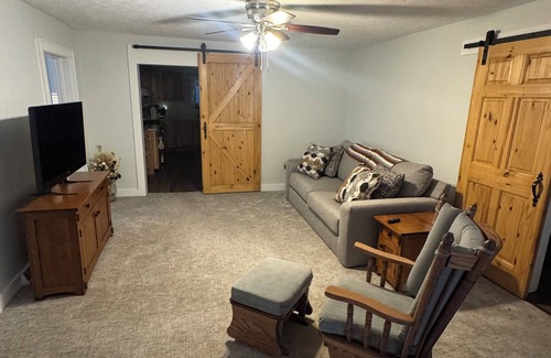 North East Casa | 3-bedroom house in charming North East with AC