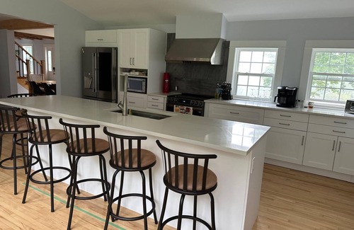 Sandy Cove Casa | 3-bedroom house in charming Sandy Cove, Digby neck. AC, WiFi. Enjoy a cozy stay.
