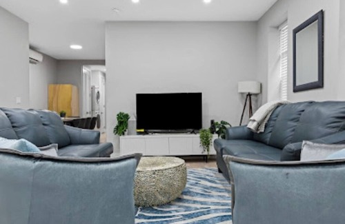 Crown Heights Casa | 3-bedroom house in charming Brooklyn with WiFi, AC. Enjoy your stay