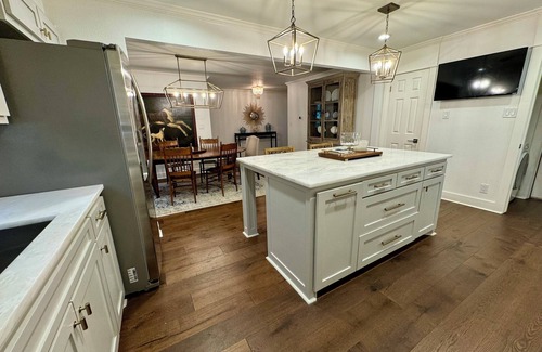 Lost Creek Casa | 3-bedroom house in cool Austin with WiFi, AC. Enjoy your stay