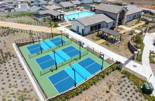 Carmel Mountain Ranch Casa | 3-bedroom house in fabulous San Diego with Deluxe Resort-living !