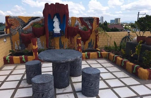 Alabang Apartamento | 3-bedroom House in Muntinlupa City