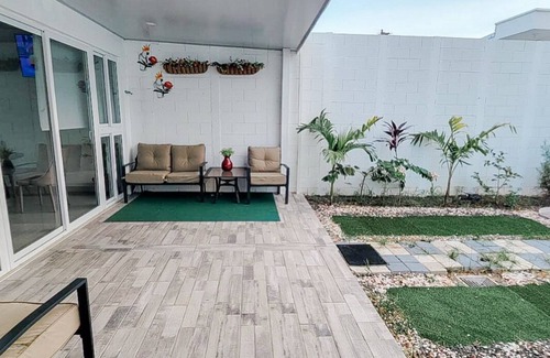 San Miguel Casa | 3-bedroom house in peaceful Nueva San Miguel with AC