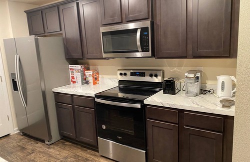 Biscayne Casa | 3-bedroom house in amazing Jacksonville with AC, WiFi