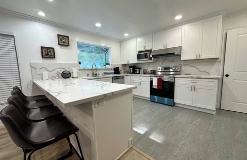 Sequoyah Casa | 3-bedroom house in welcoming California with WiFi, fitness room