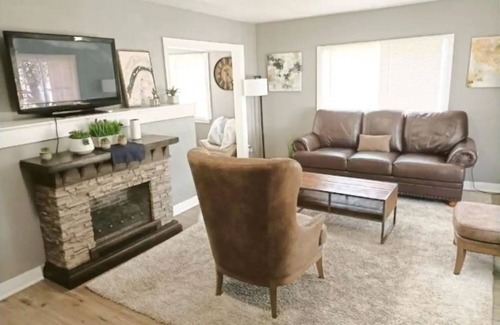 Oakland Casa | 3-bedroom house in wonderful Oakland with WiFi, AC