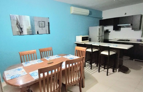 Luis Donaldo Colosio Casa | 3-bedroom house in amazing Playa del Carmen with WiFi, AC Pet friendly