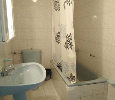 Corme Porto Casa | 3 bedroom house near beach lighthouse hiking trail