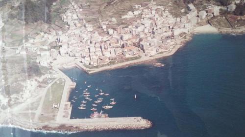 Corme Porto Casa | 3 bedroom house near beach lighthouse hiking trail