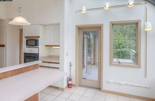 Douglas Casa | 3-bedroom house next to Sandy Beach