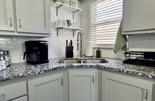 Amarillo Casa | 3-bedroom house, Pet Friendly with High Speed Internet, in Cozy Amarillo