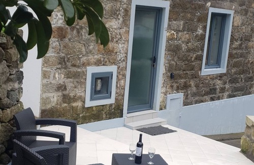 Faial Da Terra Casa | 3-bedroom house in charming Faial da Terra with WiFi