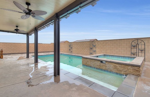 Victorville Casa | 3 Bedroom House