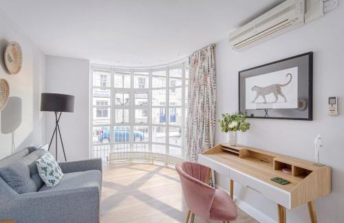 Cambridge City Centre Casa | 3 Bedroom Jesus Green Townhouse with Parking