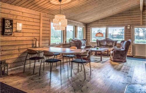 Horby Casa | 3 Bedroom Lake Front Home In Hörby