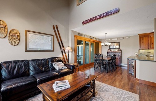 Gilford Casa | 3 Bedroom lakeview townhouse!