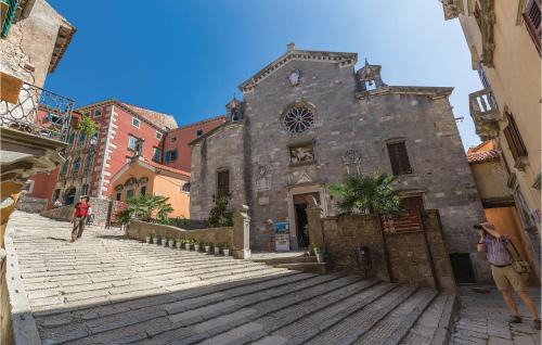 Labin Apartamento | 3 Bedroom Lovely Apartment In Labin