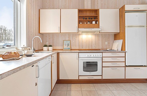 Pøt Strandby Casa | Preciosa casa en Juelsminde con cocina