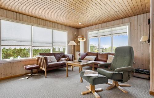 Skastrup Strand Casa | 3 Bedroom Lovely Home In Bogense