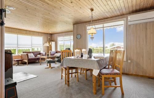 Skastrup Strand Casa | 3 Bedroom Lovely Home In Bogense