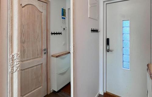 Hagaby Casa | 3 Bedroom Lovely Home In Löttorp