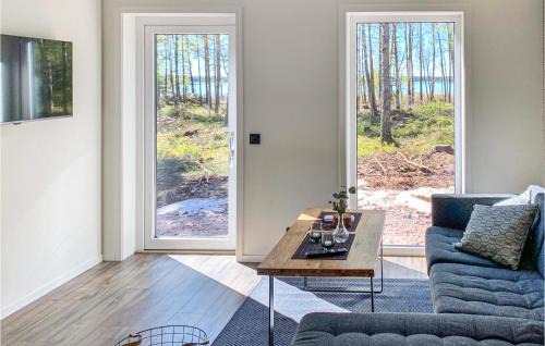 Saffle Apartamento | 3 Bedroom Lovely Home In Säffle