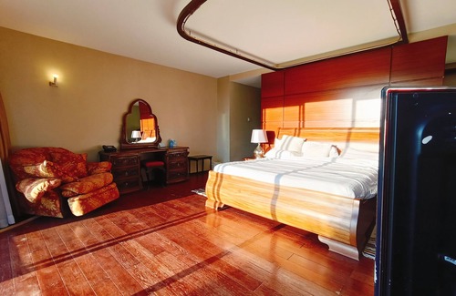 Naivasha Cabina | 3 Bedroom Luxury Lodge in Naivasha with Golf Club & Scenic Views