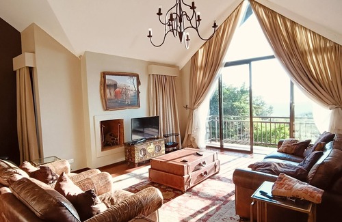 Naivasha Cabina | 3 Bedroom Luxury Lodge in Naivasha with Golf Club & Scenic Views