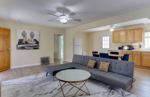 Rampart Village Casa | 3 bedroom Mid-Wilshire Charmer near Downtown