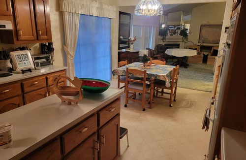 Porterville Casa | 3-bedroom mobile home in charming Porterville with WiFi, AC